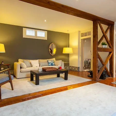 Bairro Alto-chiado 2 Bdr Beautifull View ליסבון