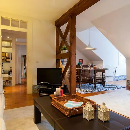 Bairro Alto-chiado 2 Bdr Beautifull View *